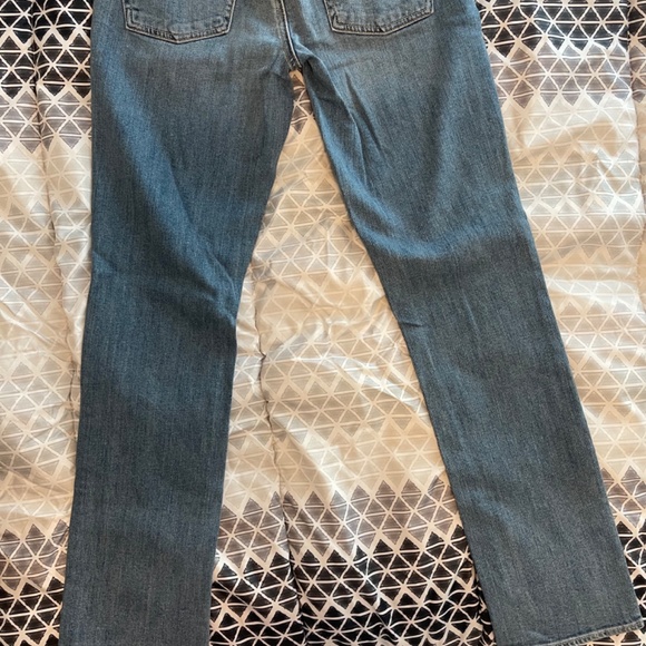 AE Ripped Jeans *New* - Picture 2 of 2